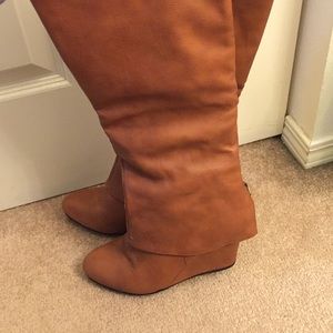 Cognac boots!